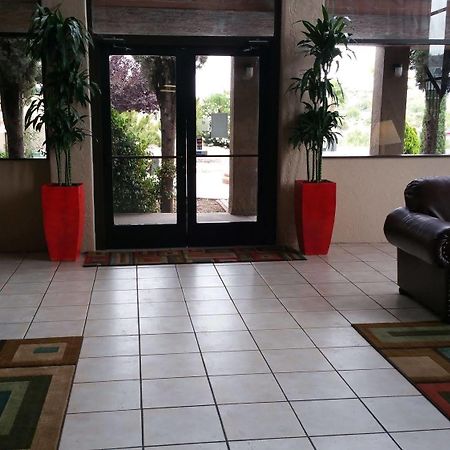 Mariposa Hotel نوغاليس المظهر الخارجي الصورة